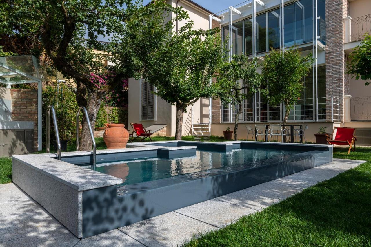 Residenza Villa Tosca Бетоле Екстериор снимка