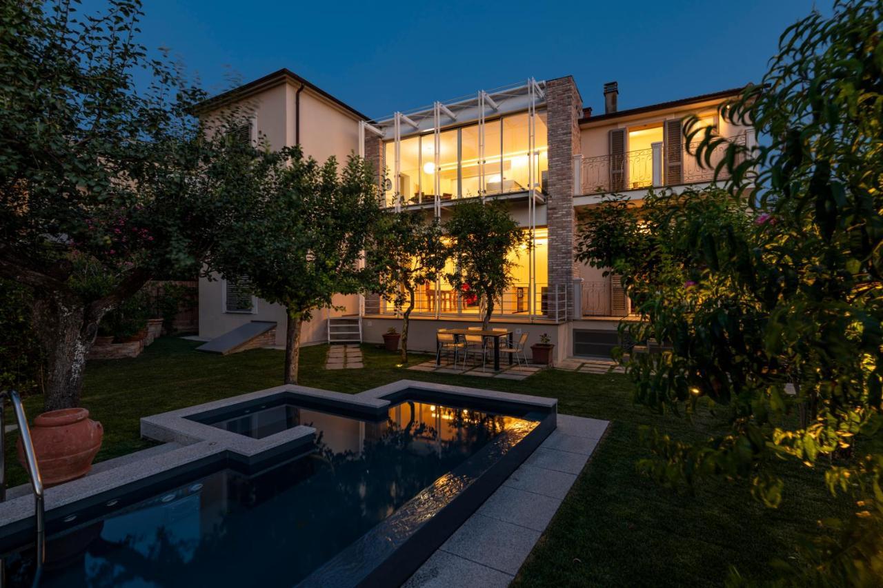 Residenza Villa Tosca Бетоле Екстериор снимка
